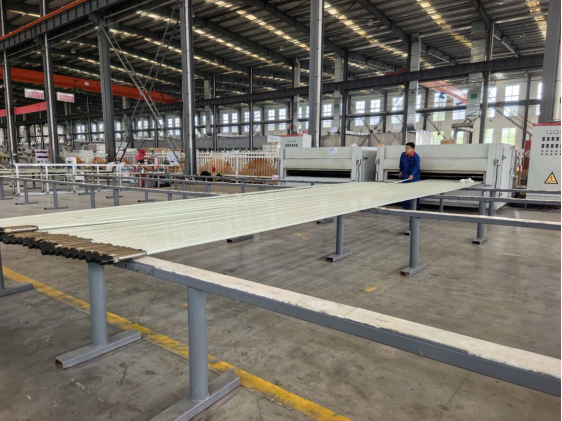 FRP sucker rod production at Yuxin Machinery factory